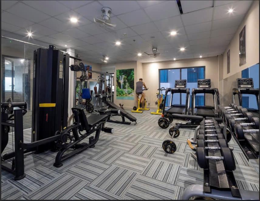 Virgo Hotel Nha Trang Exterior foto The gym at the hotel